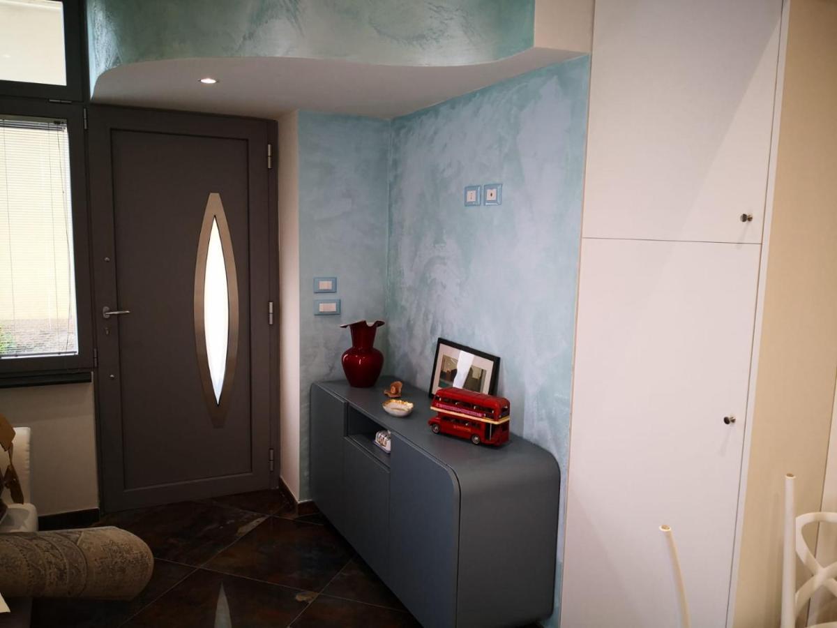 La Casa Di Valentina Apartment Vado Ligure Ngoại thất bức ảnh